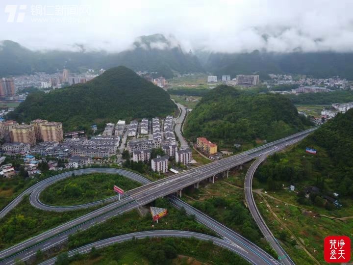 從星稀到棋布，銅仁的“城”在變